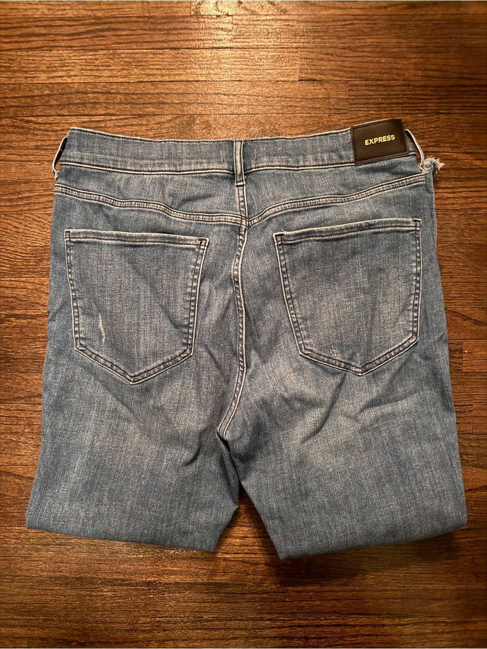 Express Women’s Skinny Jeans - Light Blue Distressed - Picture 3 of 3